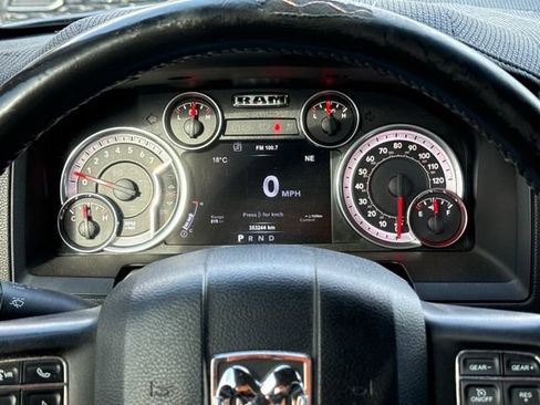 Used 2015 RAM 1500 Sport w/ Comfort Group AWD/4WD image 13
