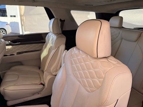 Used 2021 Hyundai Palisade Calligraphy image 23