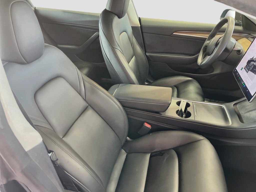 Used 2023 Tesla Model 3 Standard Range RWD image 28