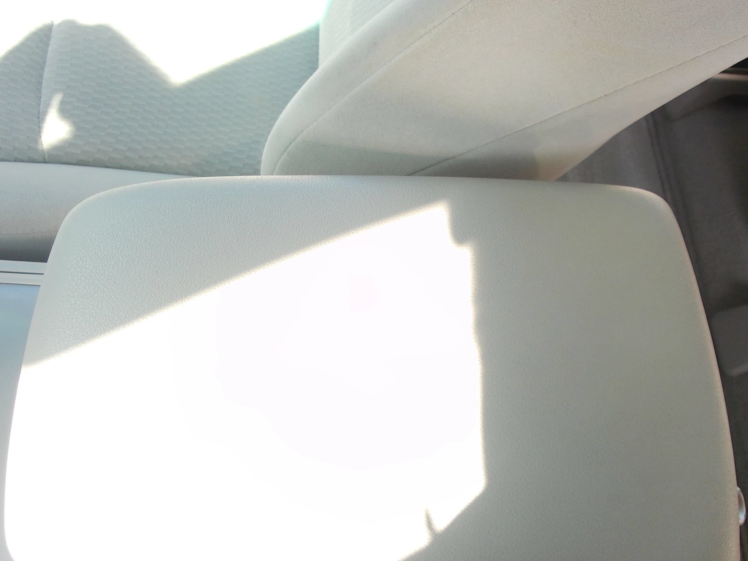 Used 2010 Toyota Highlander 2WD w/ 3rd Row Seat Pkg image 21