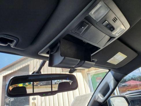 Used 2017 Toyota Tacoma TRD Sport w/ Tow Package image 45