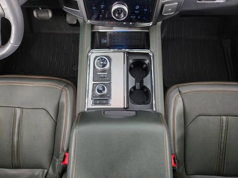 Used 2022 Ford Expedition Timberline AWD/4WD image 27