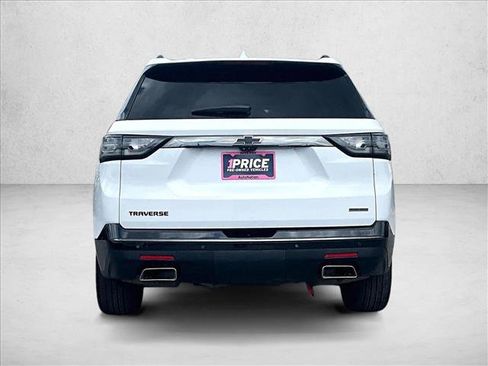 Used 2021 Chevrolet Traverse Premier w/ Redline Edition FWD image 4