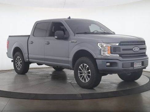 Used 2020 Ford F150 XLT w/ Equipment Group 302A Luxury AWD/4WD image 2