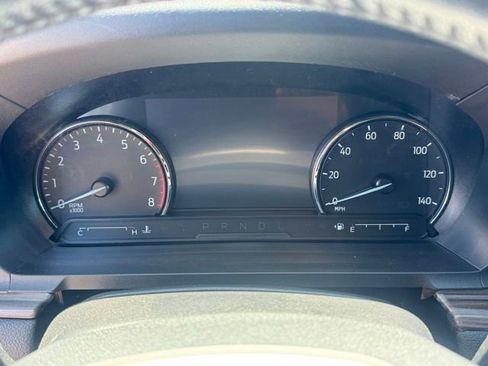 Used 2024 Ford Explorer Limited RWD image 14