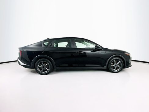 Used 2025 Kia K4 FWD image 10