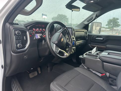 Used 2023 Chevrolet Silverado 2500 LT w/ Convenience Package image 14