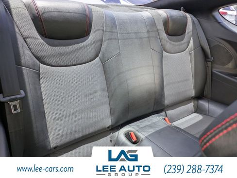 Used 2015 Hyundai Genesis 3.8 RWD image 11
