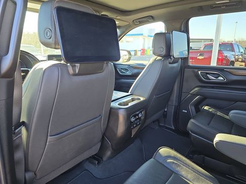 Certified 2024 Chevrolet Suburban High Country w/ Advanced Technology Package image 31