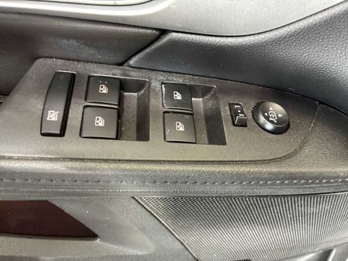 Used 2017 GMC Terrain SLE w/ Convenience Package image 15