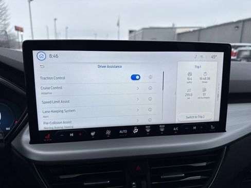 Certified 2023 Ford Escape Platinum w/ Premium Technology Package image 29