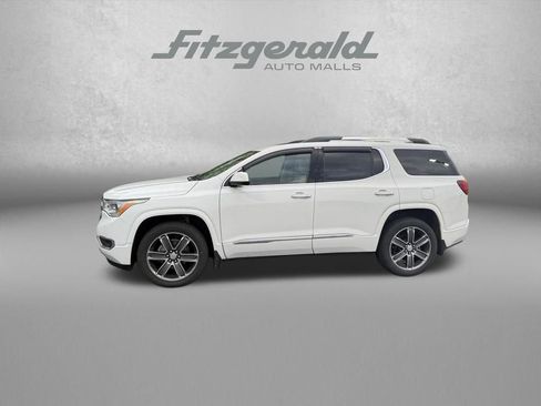 Used 2019 GMC Acadia Denali w/ Technology Package AWD/4WD image 4