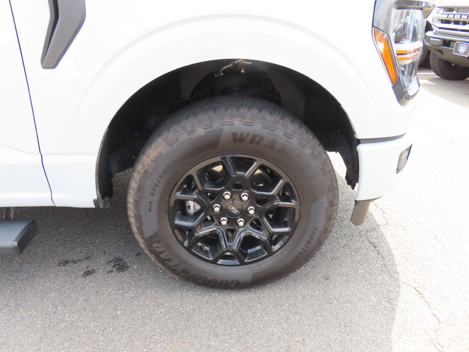Certified 2025 Ford F150 STX AWD/4WD image 13
