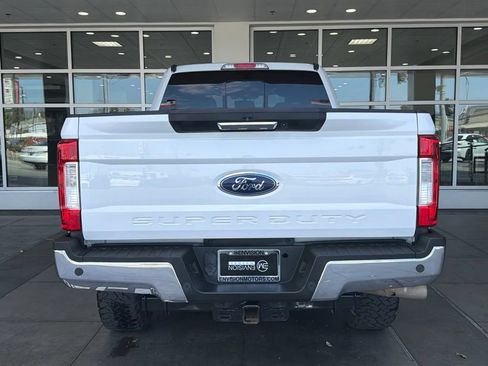 Used 2019 Ford F250 Lariat w/ Lariat Value Package AWD/4WD image 12