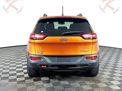 Used 2016 Jeep Cherokee Trailhawk w/ Trailer Tow Group image 6