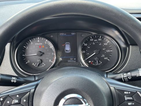 Used 2022 Nissan Rogue Sport S FWD image 21