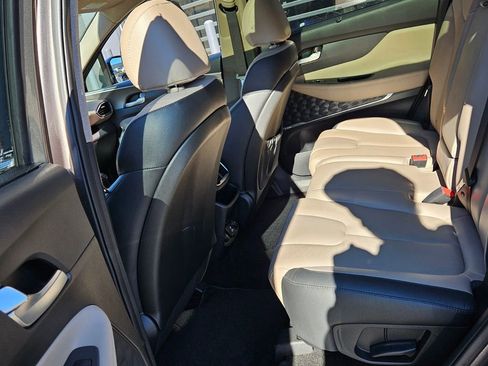 Used 2020 Hyundai Santa Fe Limited image 12