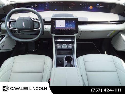 Used 2026 Lincoln Nautilus Premier w/ Equipment Group 102A AWD/4WD image 14