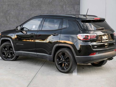 Used 2019 Jeep Compass Altitude image 10