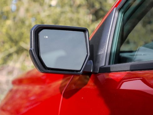 New 2026 GMC Canyon Elevation w/ Convenience Package image 11