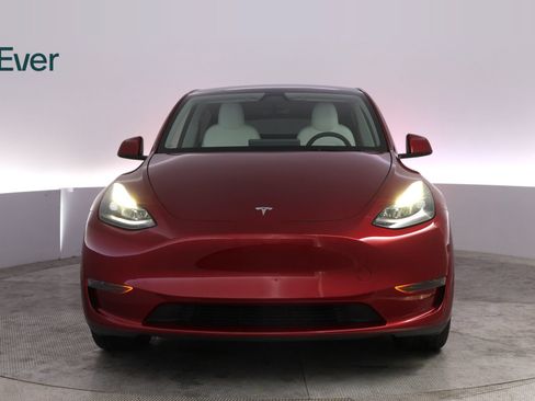 Used 2025 Tesla Model Y Long Range RWD image 12