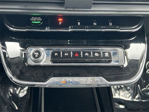 Used 2023 Lincoln Corsair Reserve w/ Equipment Group 201A image 15