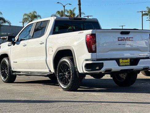 Used 2026 GMC Sierra 1500 Elevation w/ Elevation Premium Package image 6