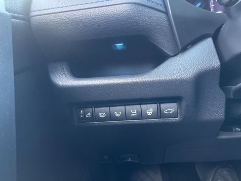 Used 2022 Toyota RAV4 XSE image 12