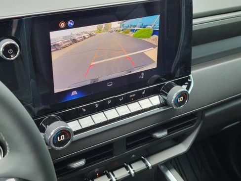New 2026 Chevrolet Colorado Trail Boss AWD/4WD image 23