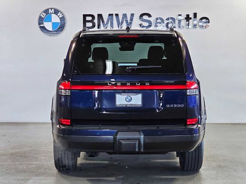 Used 2024 Lexus GX 550 w/ Accessory Package (Z1) image 5