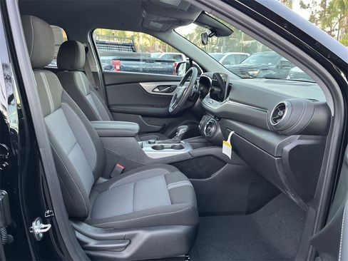 New 2026 Chevrolet Blazer LT image 27