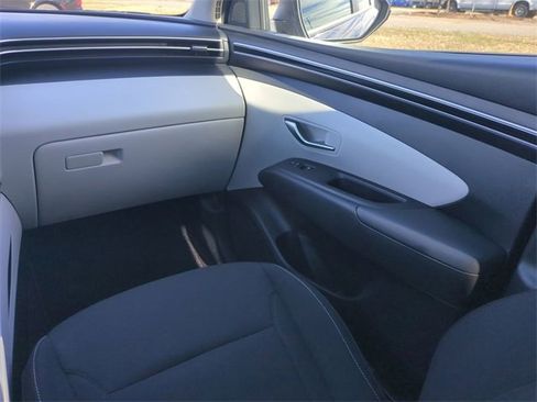 Used 2023 Hyundai Tucson SEL w/ Cargo Package image 17