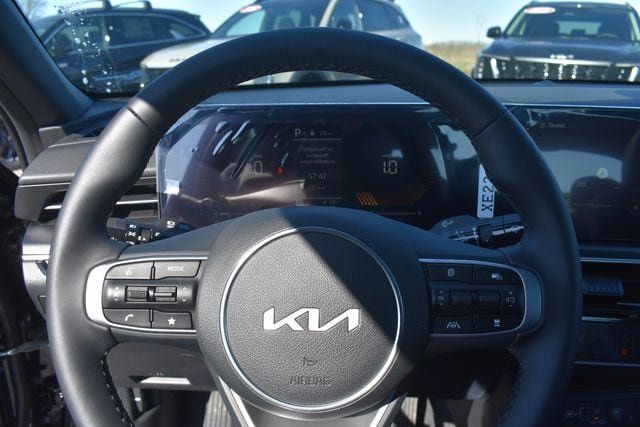 New 2026 Kia K5 GT-Line w/ GT-Line Premium Package AWD/4WD image 28