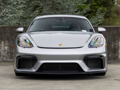 Used 2020 Porsche 718 Cayman GT4 RWD image 8