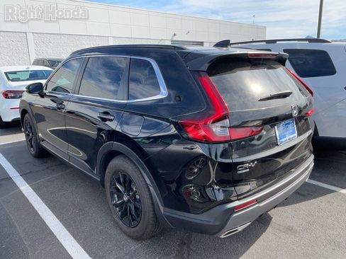 Used 2025 Honda CR-V Sport image 3