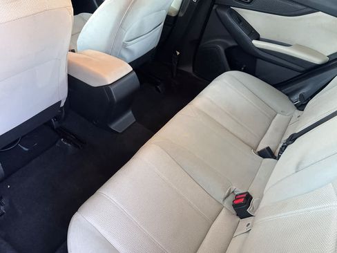 Used 2019 Subaru Impreza 2.0i AWD/4WD image 4