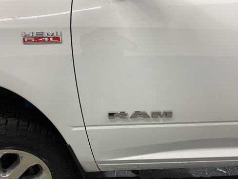 Used 2019 RAM 2500 Big Horn w/ Towing Technology Group AWD/4WD image 40