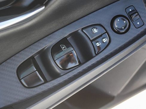 Used 2023 Nissan Sentra S image 19