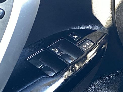 Used 2023 Mitsubishi Eclipse Cross LE AWD/4WD image 28