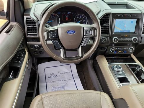 Used 2020 Ford Expedition Limited image 7