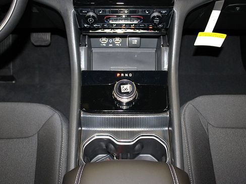 New 2026 Jeep Grand Cherokee Laredo X AWD/4WD image 21