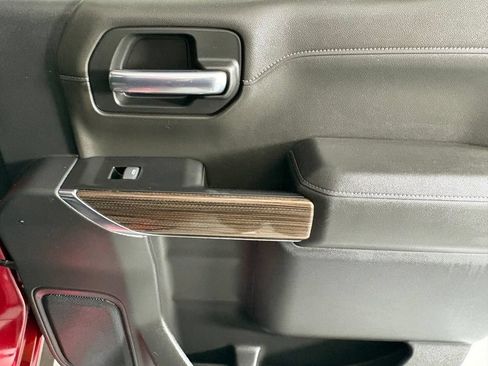 Used 2019 Chevrolet Silverado 1500 LT w/ Texas Edition AWD/4WD image 18
