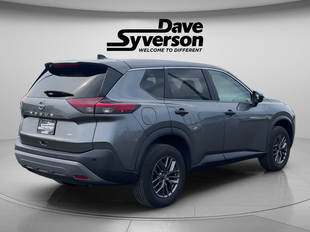 Used 2023 Nissan Rogue S AWD/4WD image 5