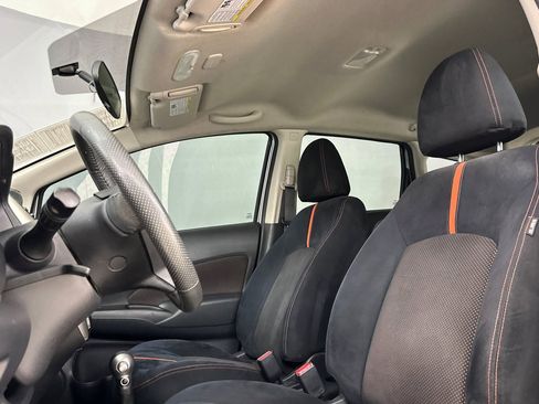 Used 2018 Nissan Versa Note SR image 22