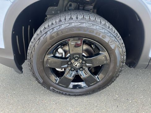 Used 2026 Honda Ridgeline Black Edition image 25