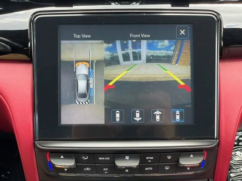 Used 2017 Maserati Quattroporte GTS GranSport image 32