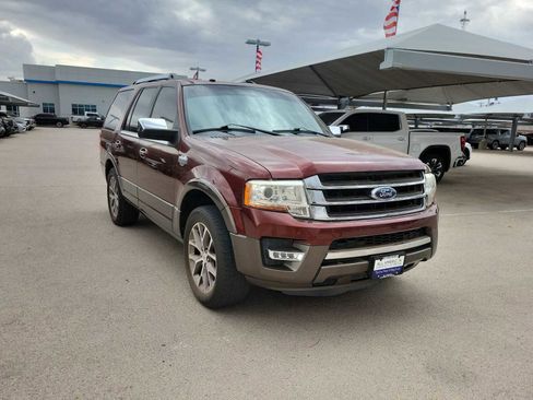 Used 2016 Ford Expedition King Ranch image 2