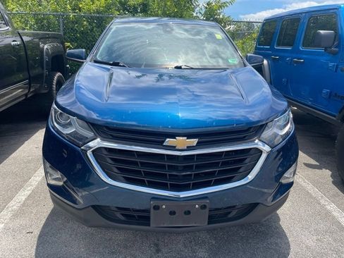 Used 2021 Chevrolet Equinox LT AWD/4WD image 2
