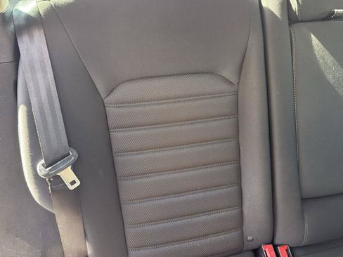 Used 2019 Ford Fusion SE FWD image 15
