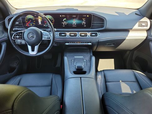 Used 2022 Mercedes-Benz GLE 350 w/ Premium Package image 11